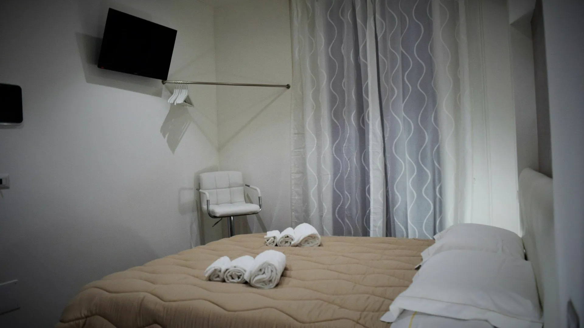 Sleep Inn Catania Rooms - Affittacamere Guest house