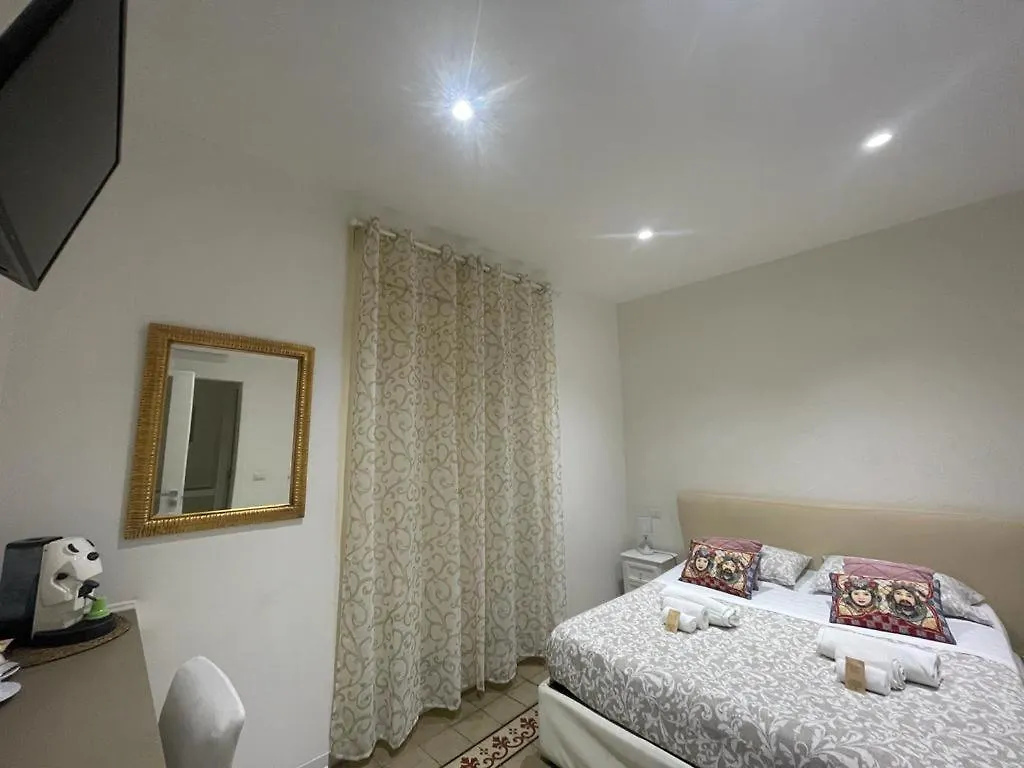 Sleep Inn Catania Rooms - Affittacamere