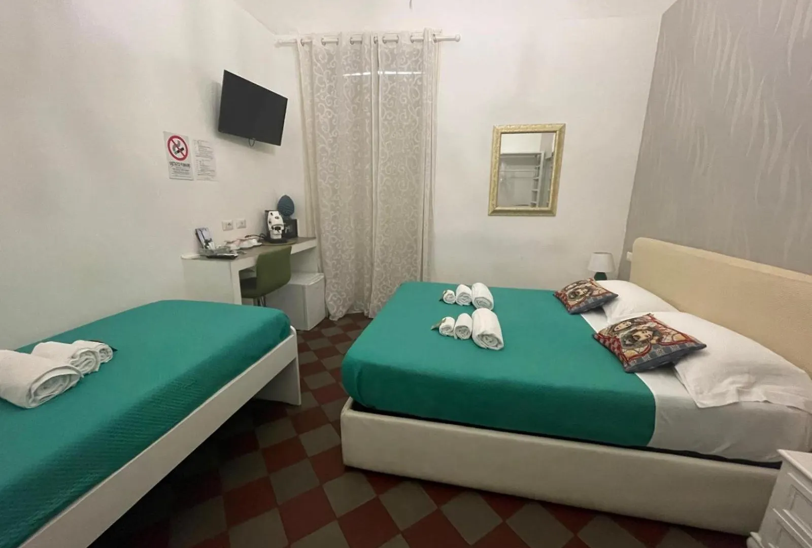 ** Pensionat Sleep Inn Catania Rooms - Affittacamere Italien